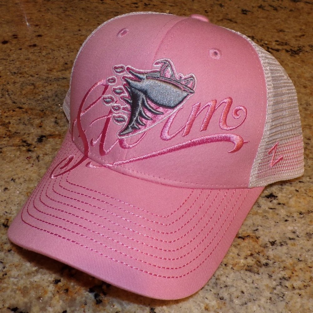 🆕 Storm Pink Sweetheart Curved Trucker Hat Cap
